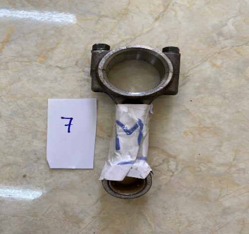 7. tay biến.jpg